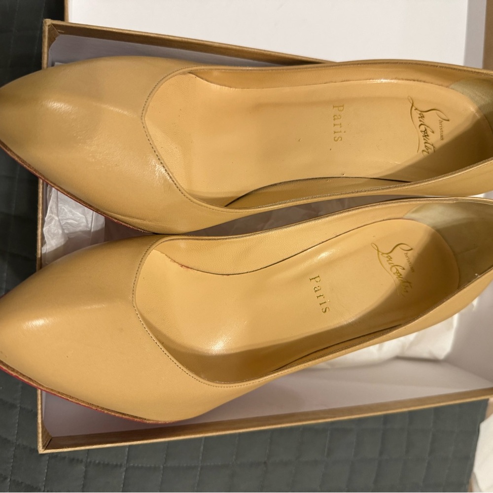 Christian Louboutin Breche Napa Pumps - Picture 11 of 13